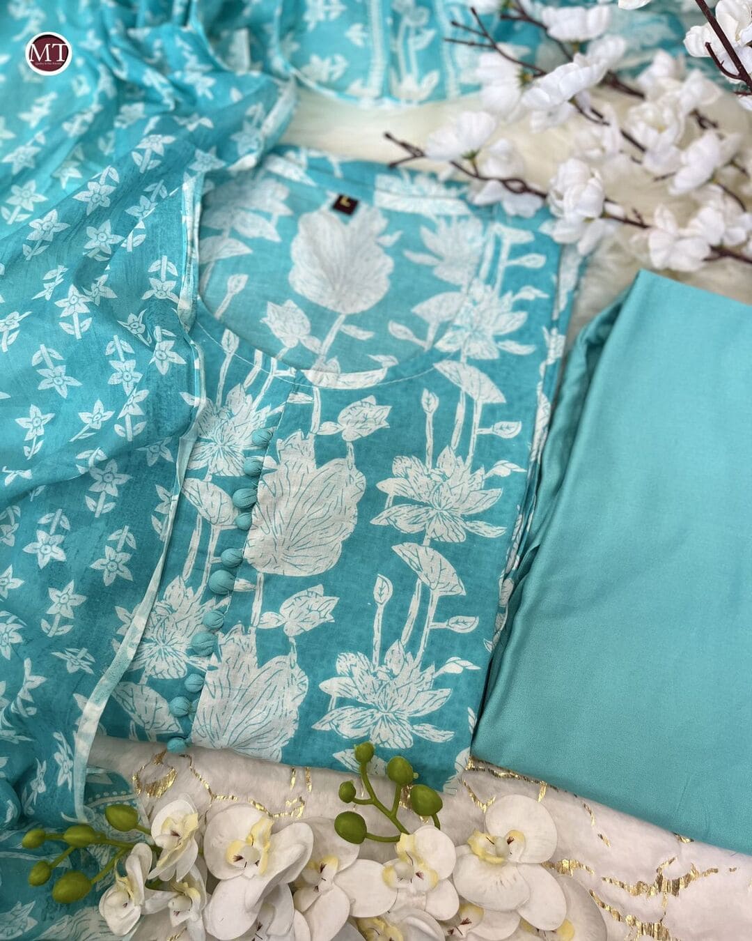 BLUE RANI Cotton 60 60 Suit Set