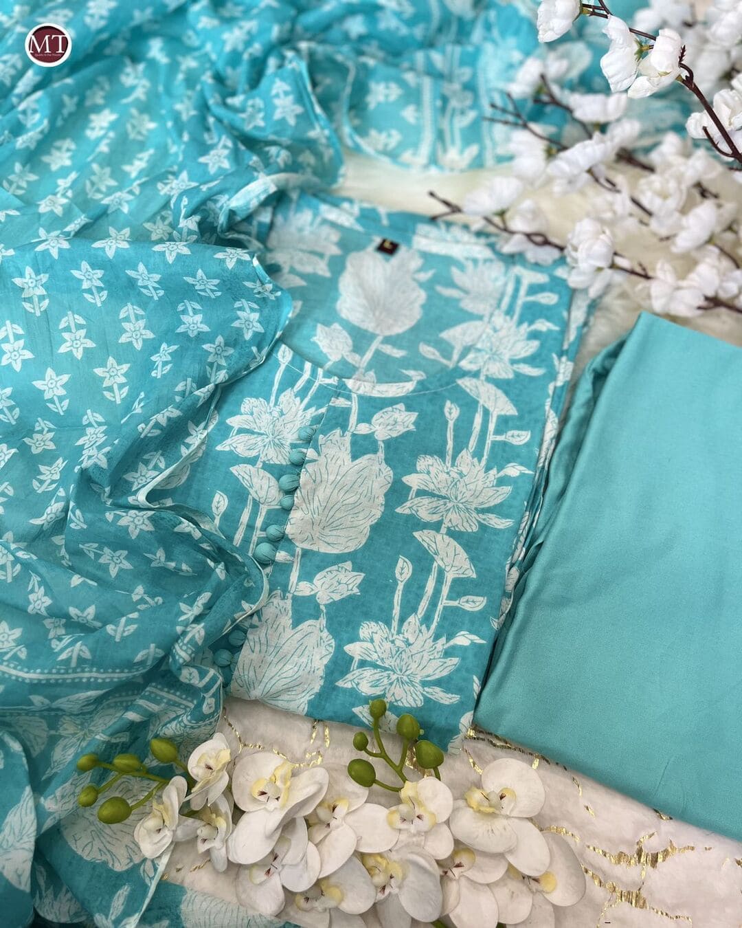 BLUE RANI Cotton 60 60 Suit Set