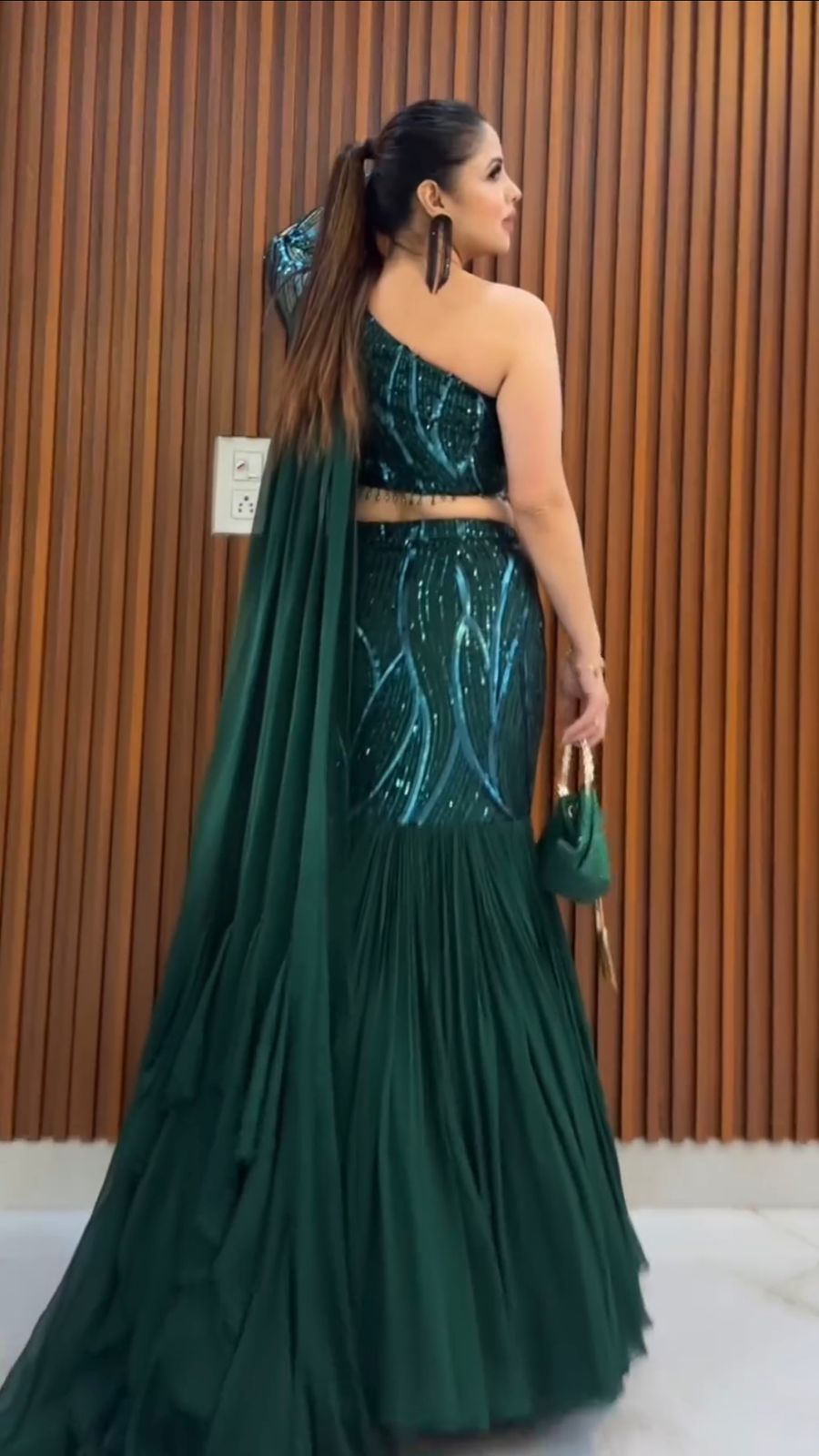 Fashion Party Wear Fancy Dress Frocks Women's Fancy Dresses