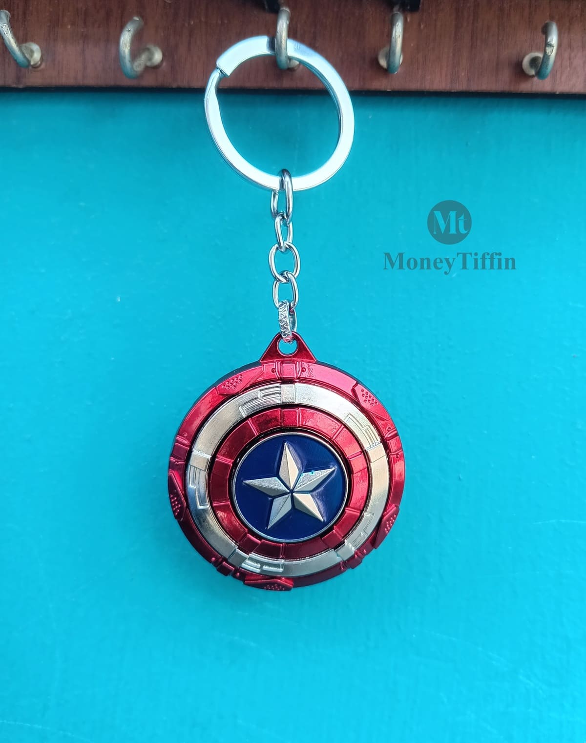 Captain America Rotating Premium Keychain