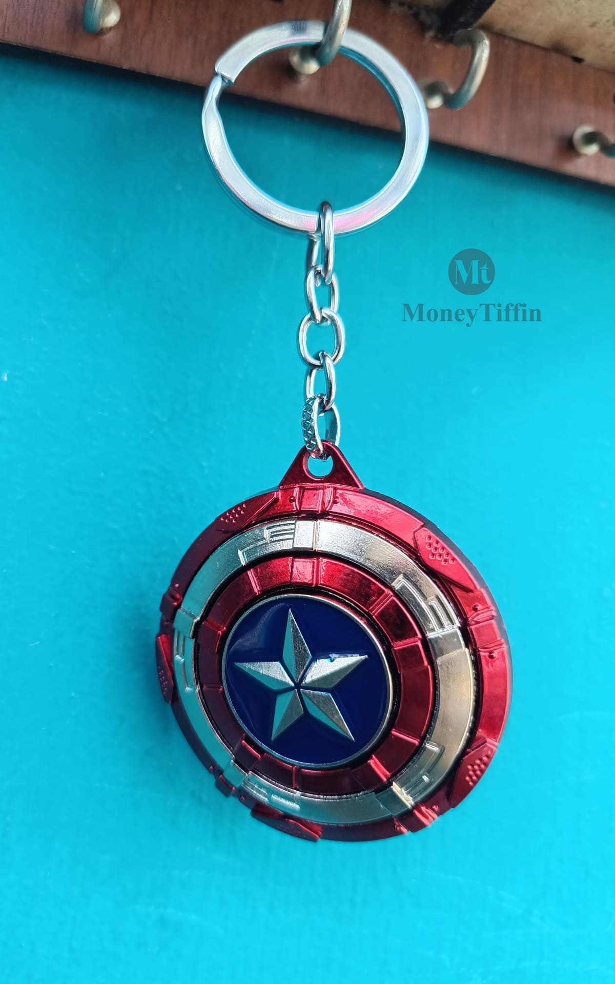 Captain America Rotating Premium Keychain