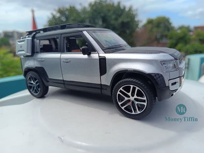 Land Rover Defender - Diecast Metal Car | ( 1:24 Scale Simulation Sound and Light Pull Back Series )