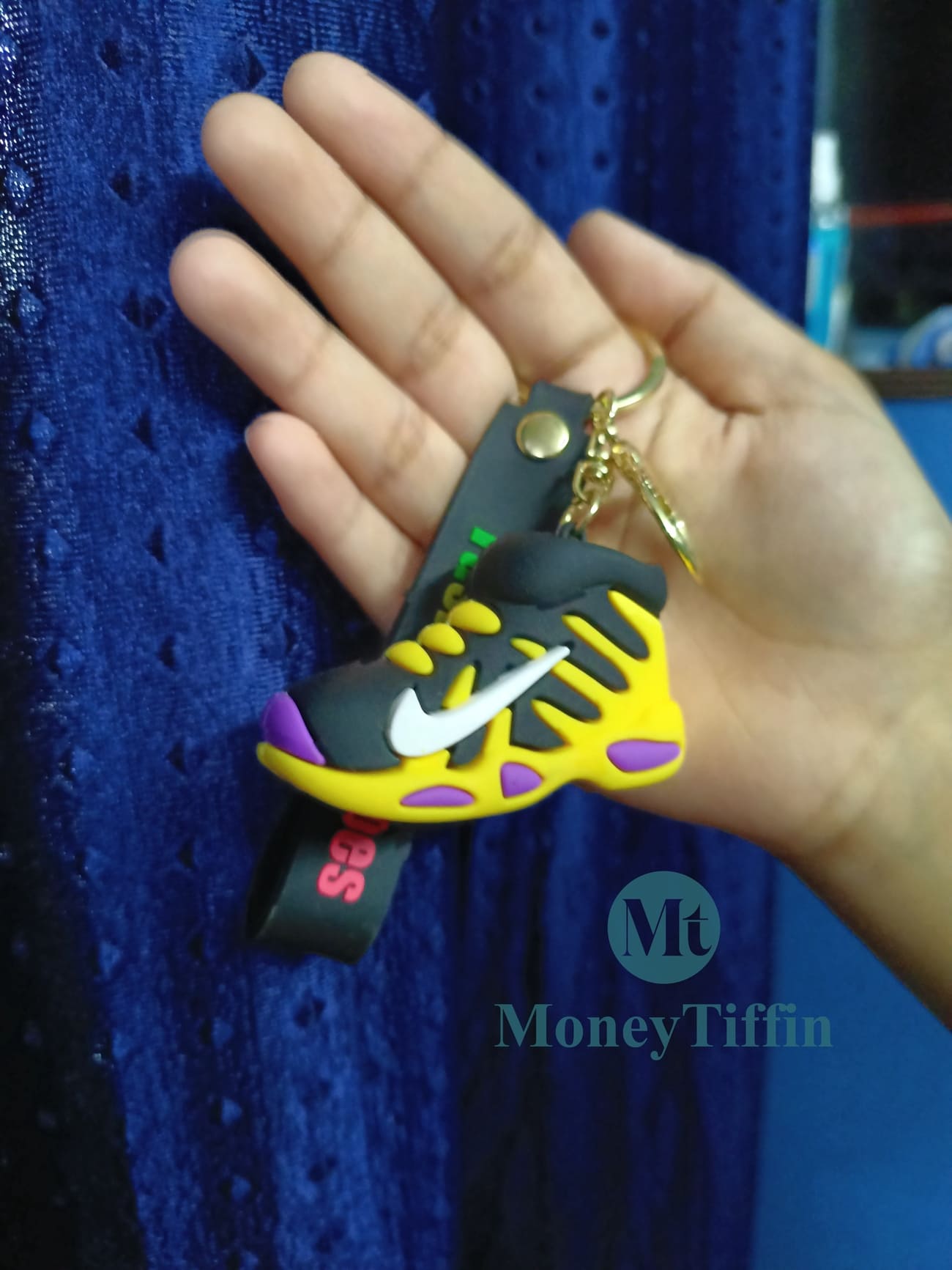 New 3D Premium Trending Sneakers keychains ( One Piece )