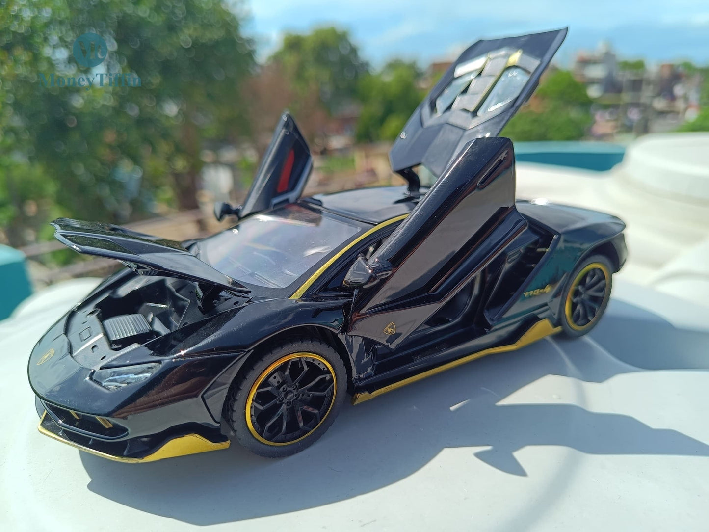 Lamborghini Centenario- Diecast Metal Car | ( 1:24 Scale Simulation Sound and Light Pull Back Series )