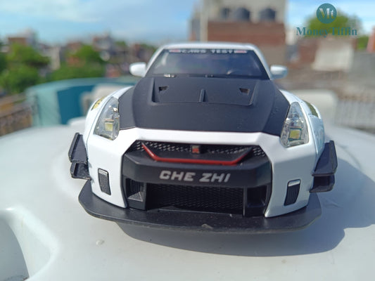 Nissan - Diecast Metal Car ( 1:24 Scale Simulation Sound and Light Pull Back Series )