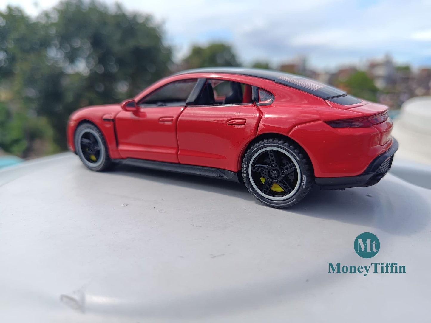 Porche - Diecast Metal Car RED Color ( 1:32 Scale Simulation Sound and Light Pull Back Series )